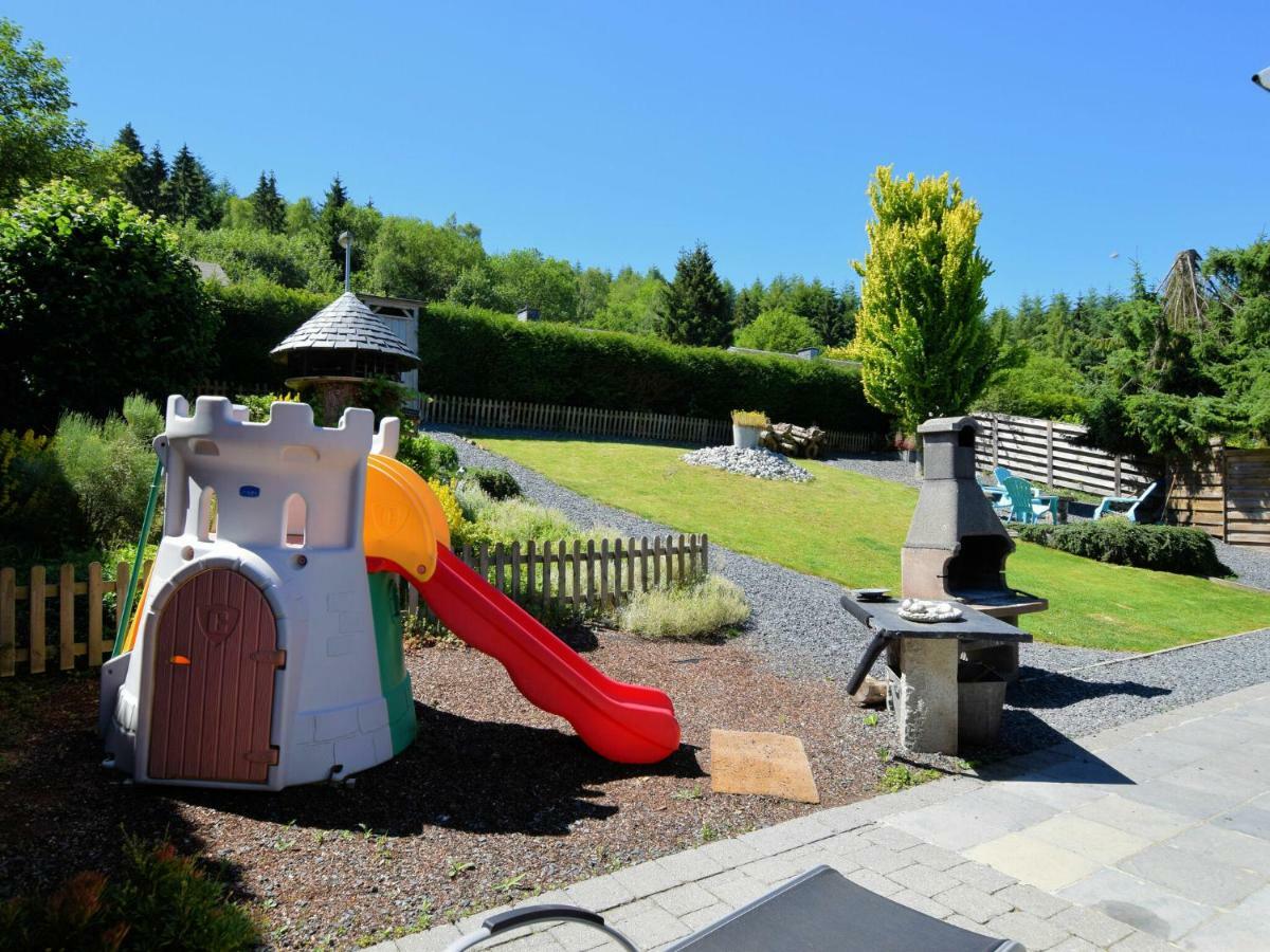 Luxurious Holiday Home With Jacuzzi Filly Exterior photo